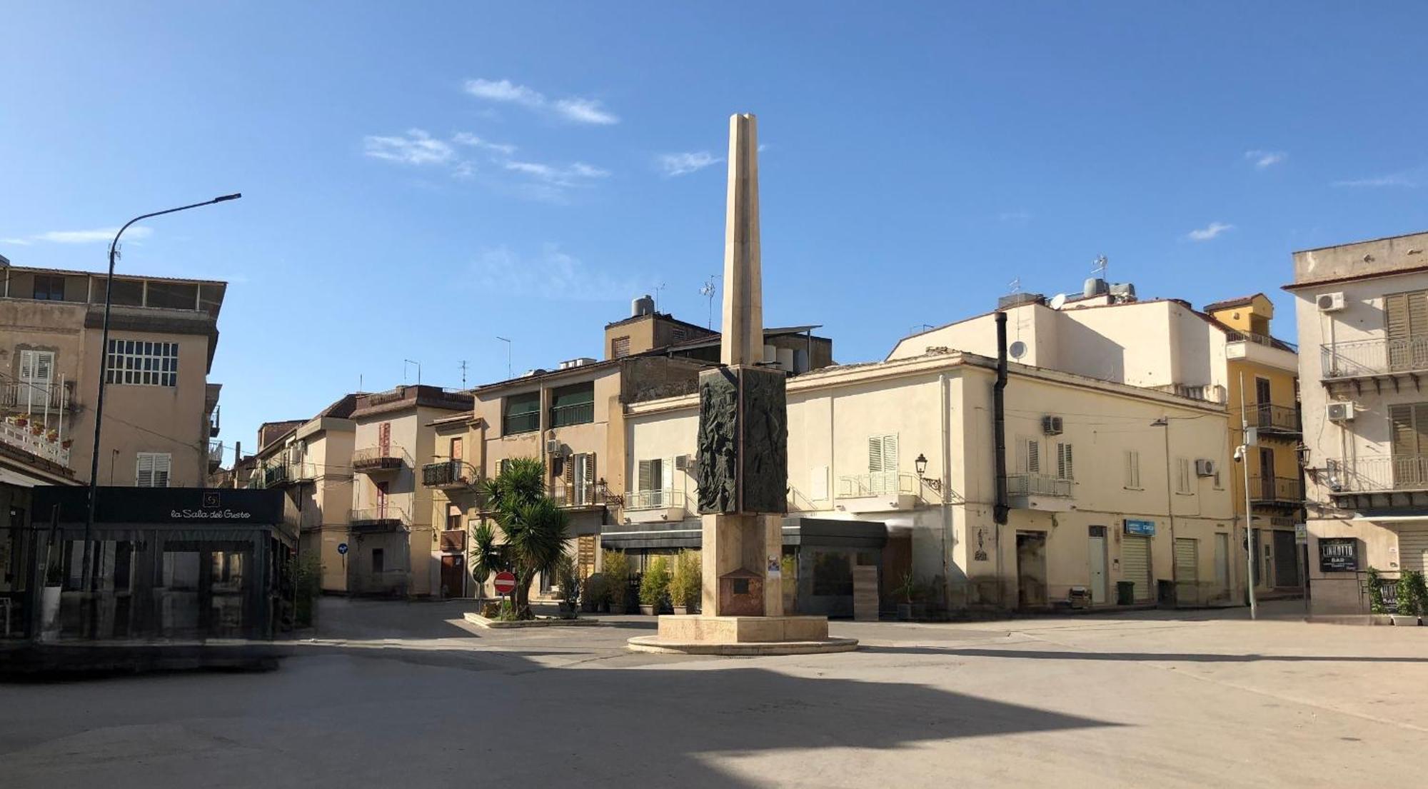 Apartamento Al Cortile Del Pozzo Delia Exterior foto